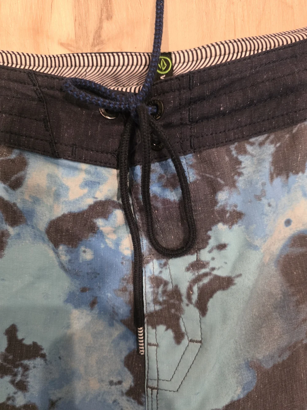 Volcom Blue and Black Tie-Dye Swim Board Shorts with Drawstring
